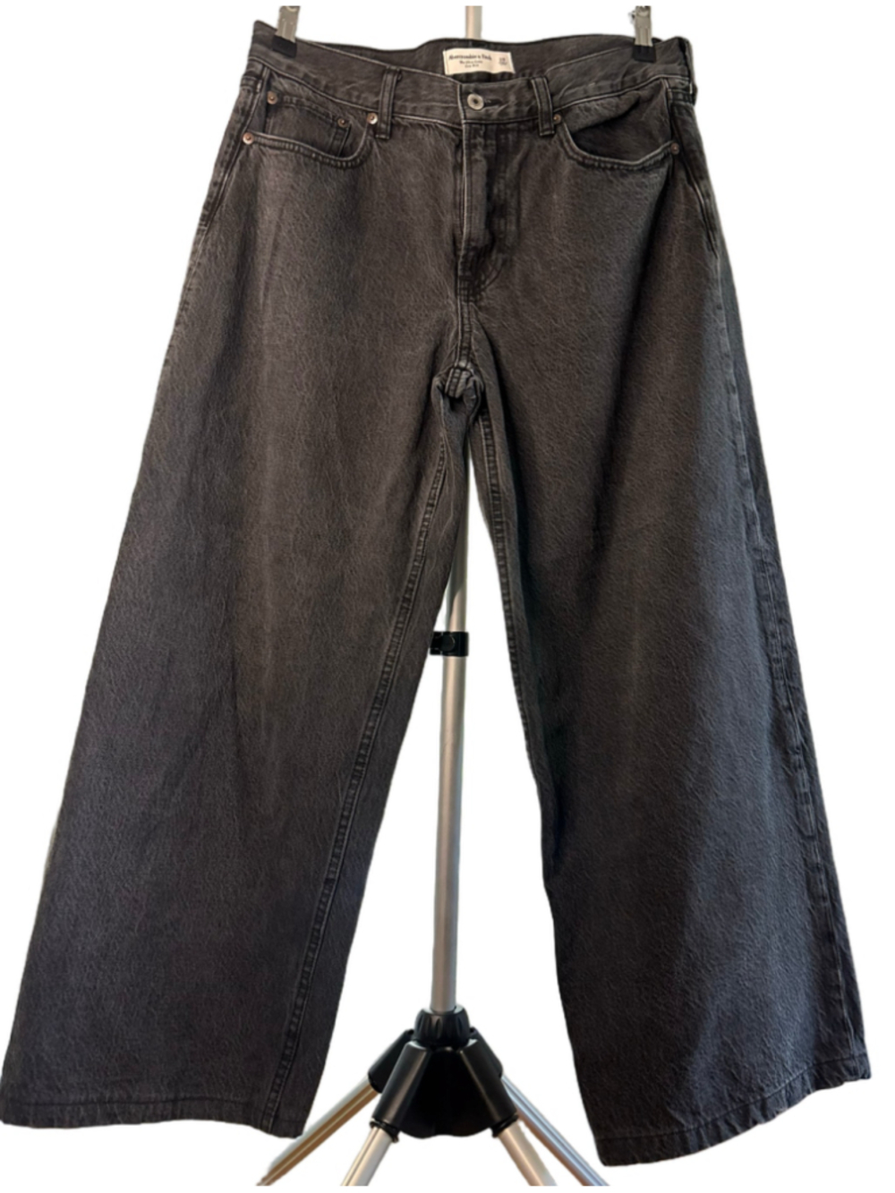 Abercrombie Curve Love Low Rise Ultra Loose Jeans Size 28 Black Baggy